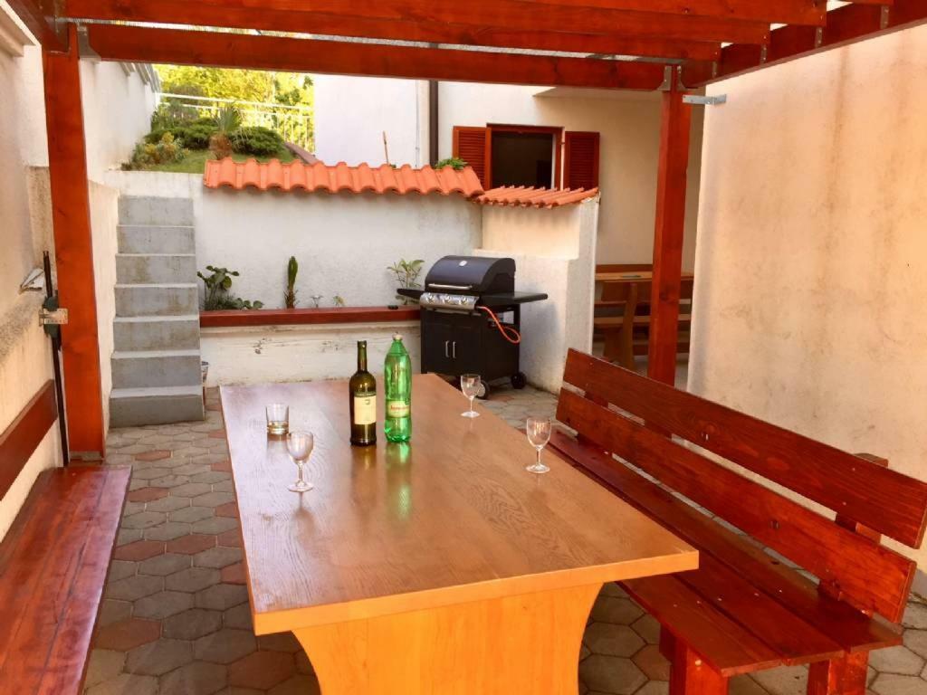 Amz Ap2 Apartamento Jadranovo Exterior foto